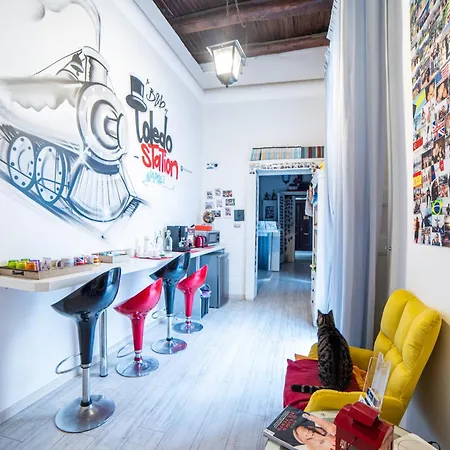 Bed & Breakfast Toledostation Napels