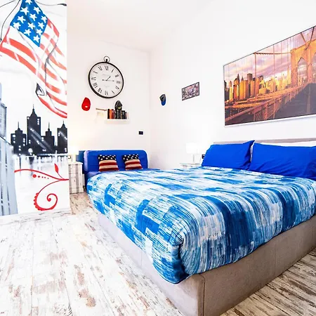 Bed & Breakfast Toledostation Napels