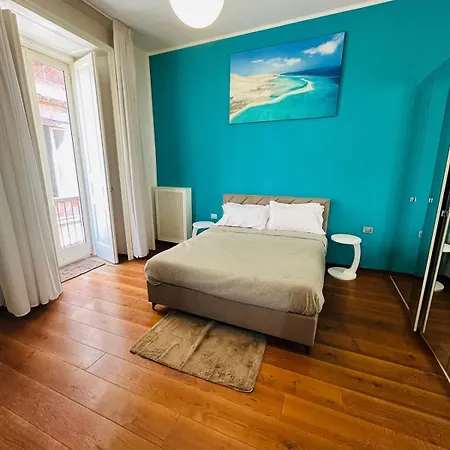 Bed & Breakfast Toledostation Napels