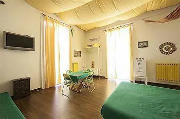 Toledostation نابولي