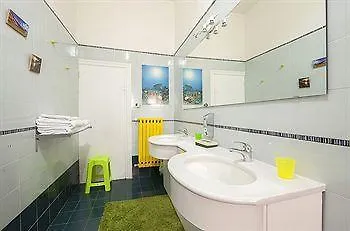 Toledostation 4* Νάπολη