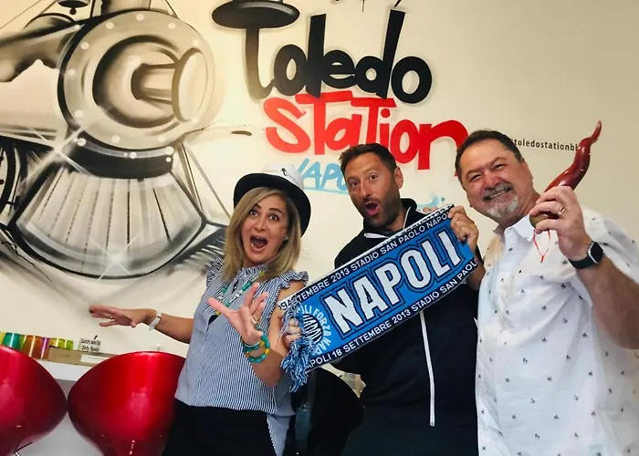 Toledostation Frühstückspension Neapel