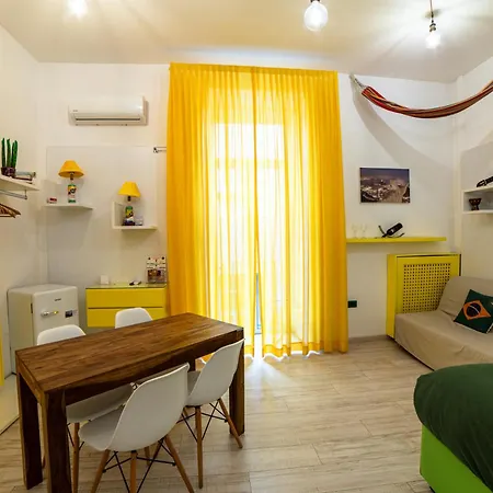 Toledostation Bed & Breakfast Naples