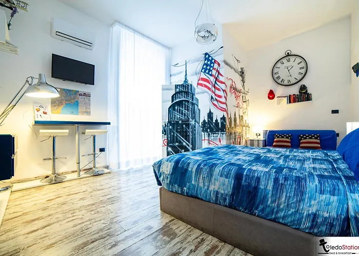 Toledostation 4* Nápoles