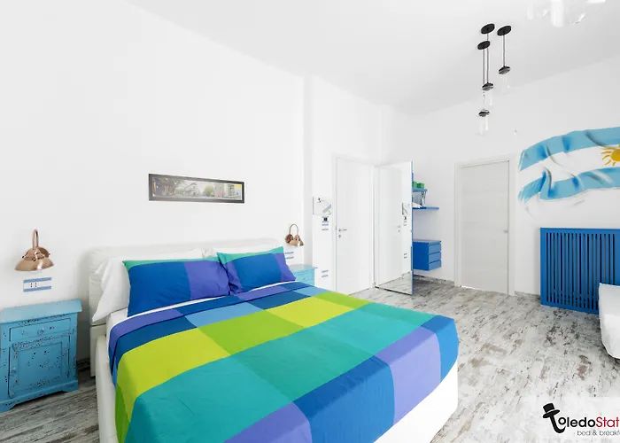 Toledostation Bed and breakfast Nápoles