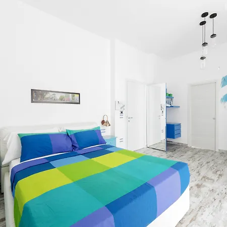 Toledostation Nocleg ze śniadaniem Neapol