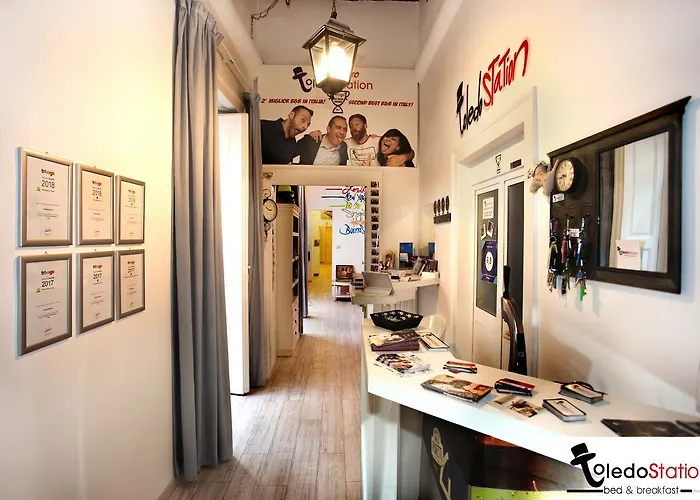 Frühstückspension Toledostation Neapel